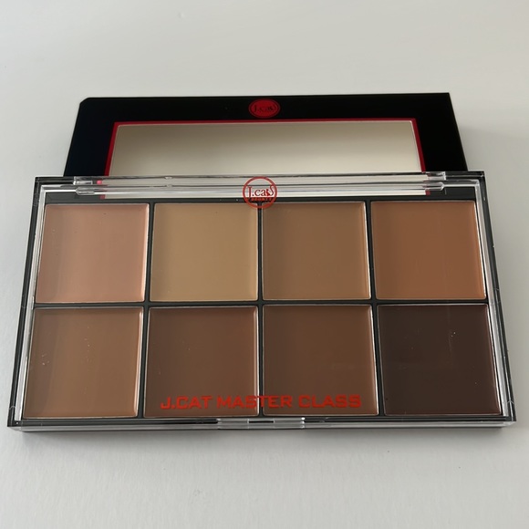 J.Cat Beauty Master Class Face/FX Color Palette 8 Shades MCP 102 Medium/Deep NIB - Picture 3 of 8